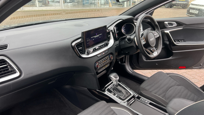 Kia Ceed 1.5T GDi ISG 138 GT-Line 5dr DCT Petrol Hatchback